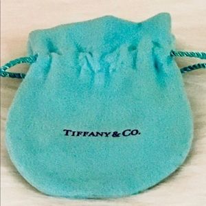 💯% Authentic Tiffany’s Drawstring Jewlery Pouch